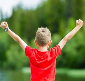 بررسی دلایل کبود اعتماد به نفس و راه حل برای آن